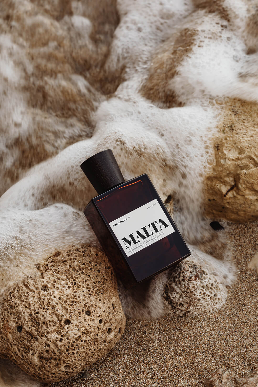 kaboompicsshop_malta_perfume-bottle-mockup_01