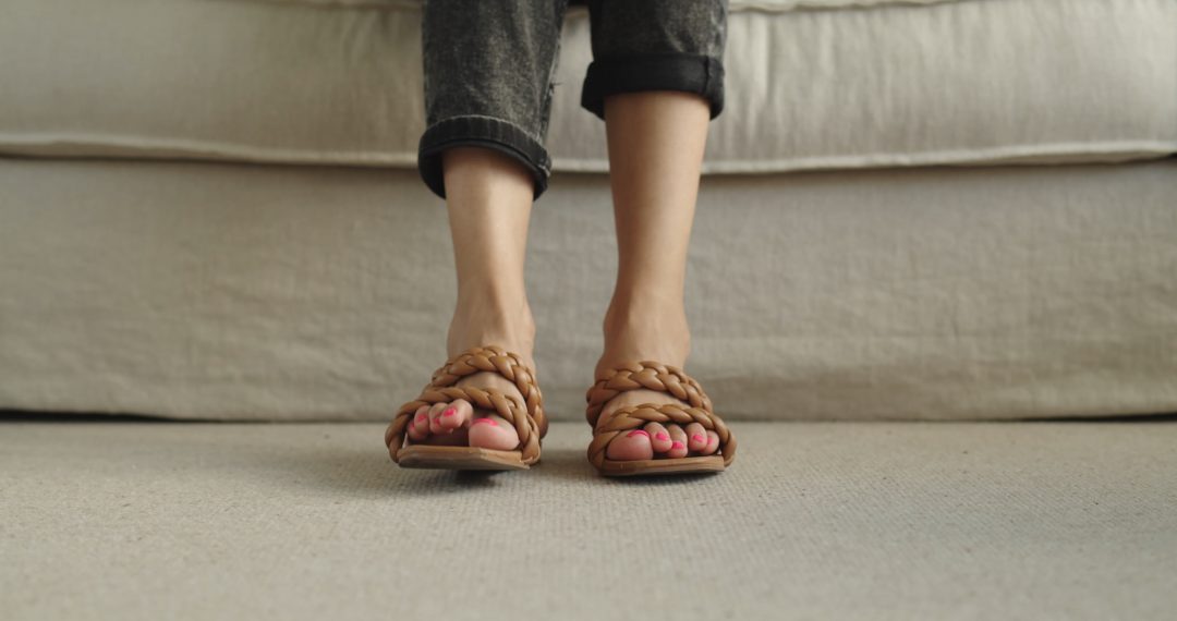 Everyday Japandi Lifestyle - Pretty Feet with Toes Painted Pink 057 Pretty Feet with Toes Painted Pink